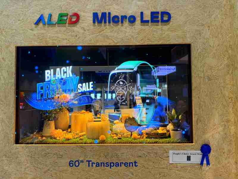 汇旺支付60吋高透明度Micro LED显示器获”最佳Micro LED技术应用奖”，，，，将Micro LED面板透明化之设计特性极致发挥，，，以可扩展性无缝拼接技术打造，，具备600 nits全画面亮度、、、、大于60%穿透率及超过NTSC 110%的优异广色域表现，，，，可依需求灵活应用于各种场域